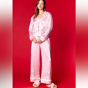515. Rocking horse satin pajama set in pink